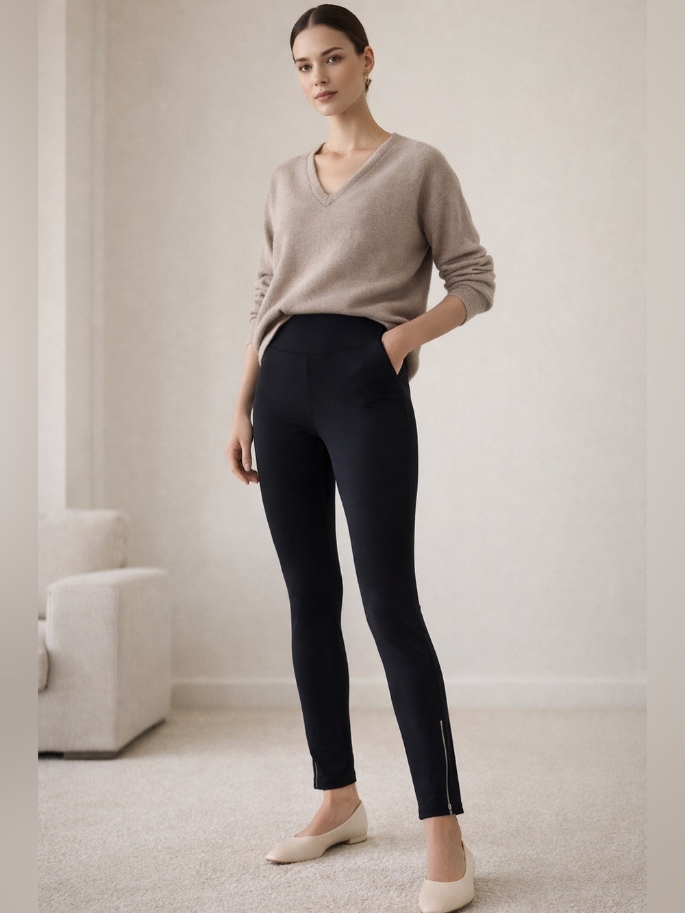 Victoria Women's Black Leggings